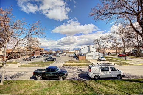 Tiny photo for 236 3rd Avenue W #2S, Kalispell, MT 59901 (MLS # 30067896)