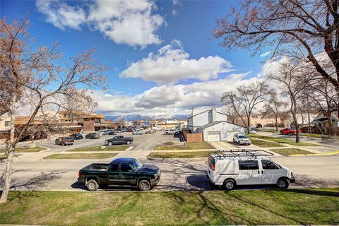 Tiny photo for 236 3rd Avenue W #2S, Kalispell, MT 59901 (MLS # 30067896)