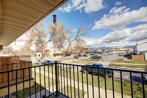 Tiny photo for 236 3rd Avenue W #2S, Kalispell, MT 59901 (MLS # 30067896)
