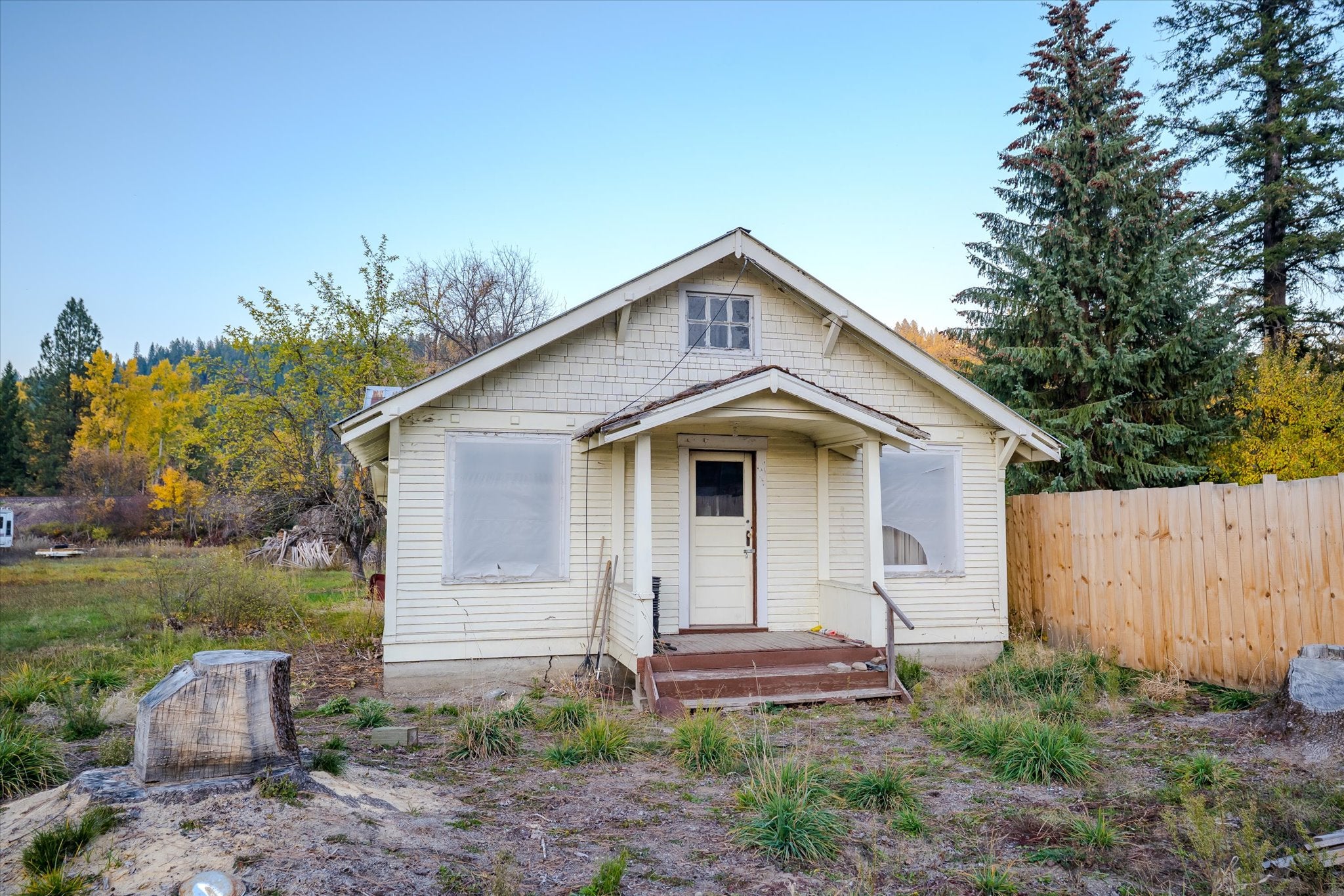 1410 & 1409 E Missoula Avenue