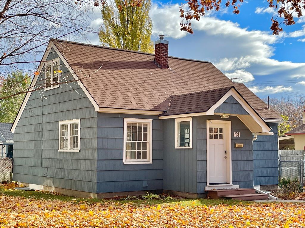 Photo of 661 1st Avenue East N, Kalispell, MT 59901 (MLS # 30060966)