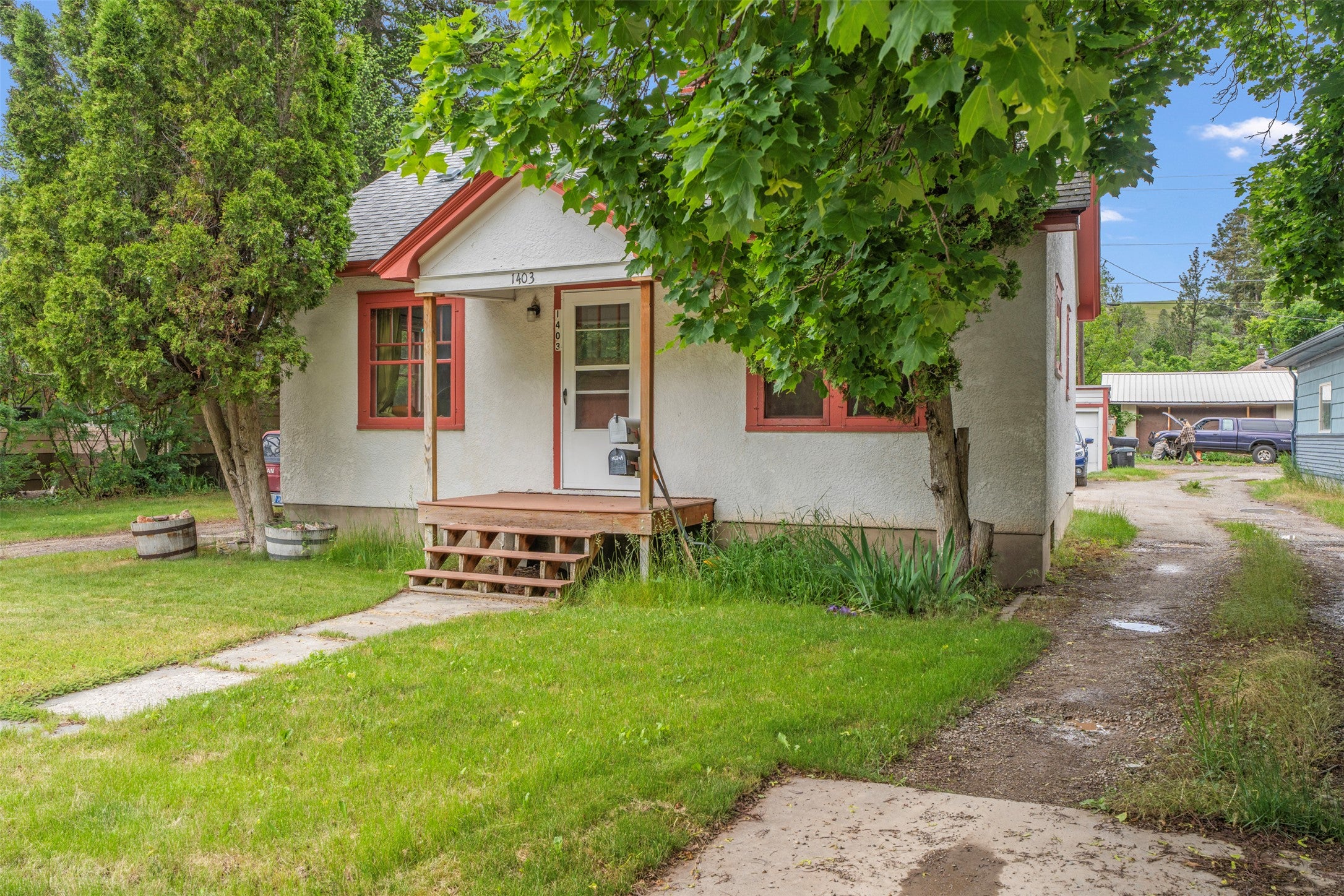 1403 Van Buren Street