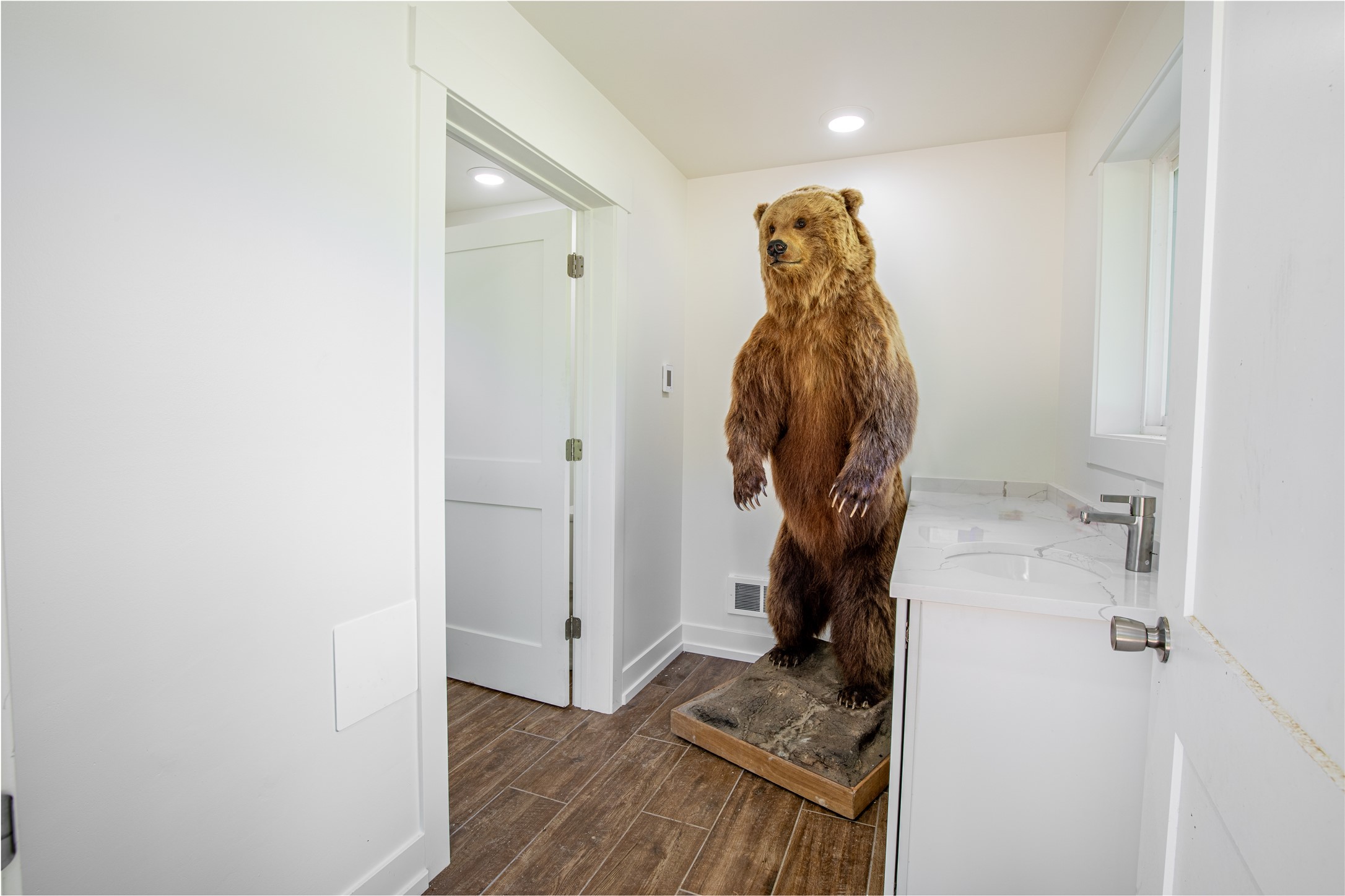 Heron, Montana 59844, United States, ,Commercial,Active,147248