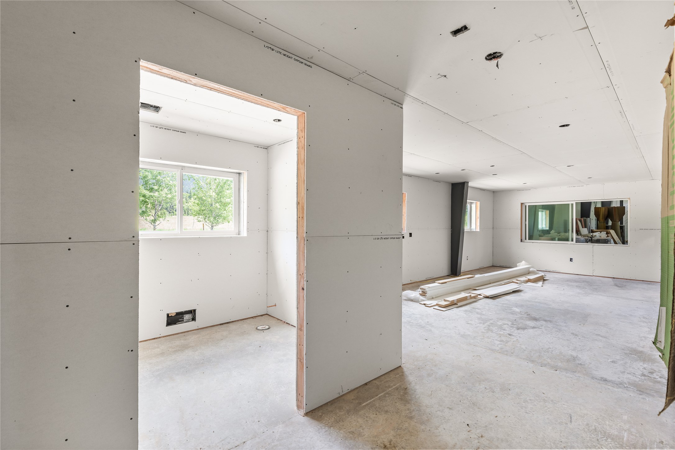 Heron, Montana 59844, United States, ,Commercial,Active,147248