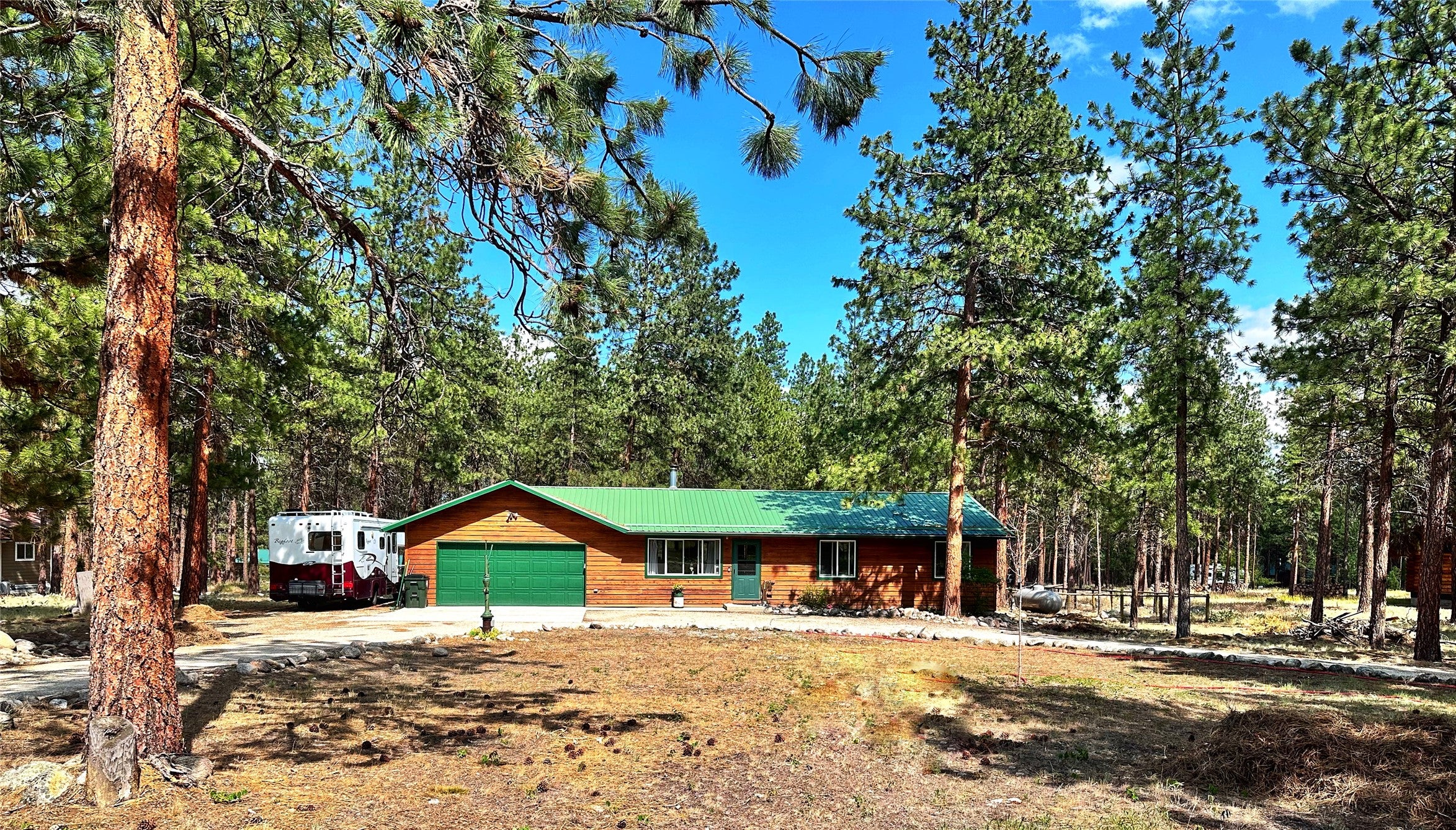 822 Little Lion Road