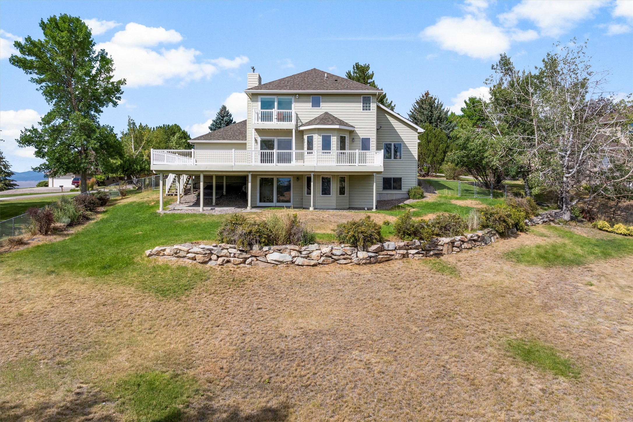 121 Southridge Drive