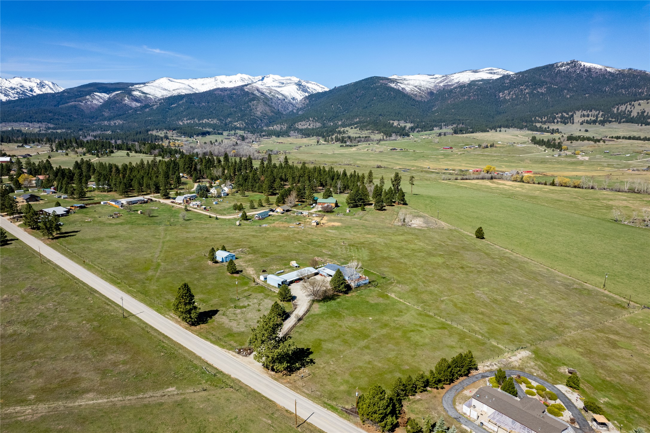 Victor, Montana 59875, United States, 4 Bedrooms Bedrooms, ,3 BathroomsBathrooms,Residential,Pending,113978