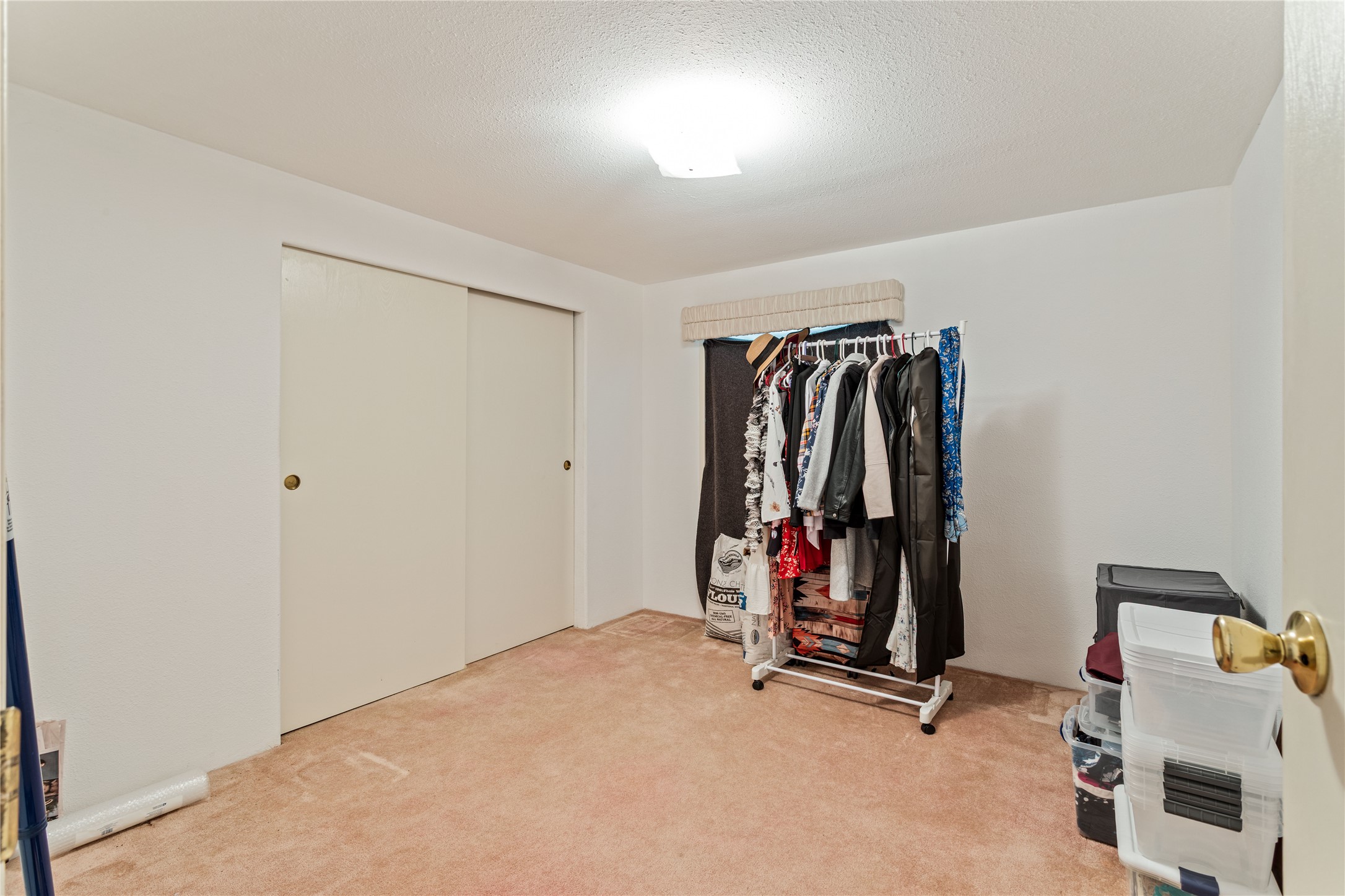 Victor, Montana 59875, United States, 4 Bedrooms Bedrooms, ,3 BathroomsBathrooms,Residential,Pending,113978