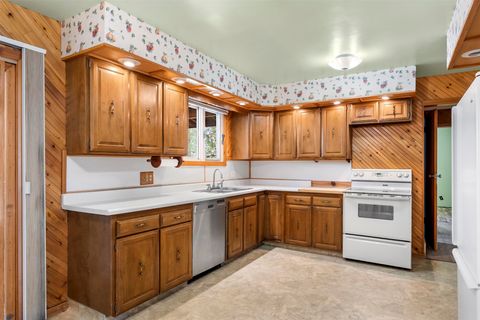 Tiny photo for 2309 Hancock Avenue, Butte, MT 59701 (MLS # 30071422)