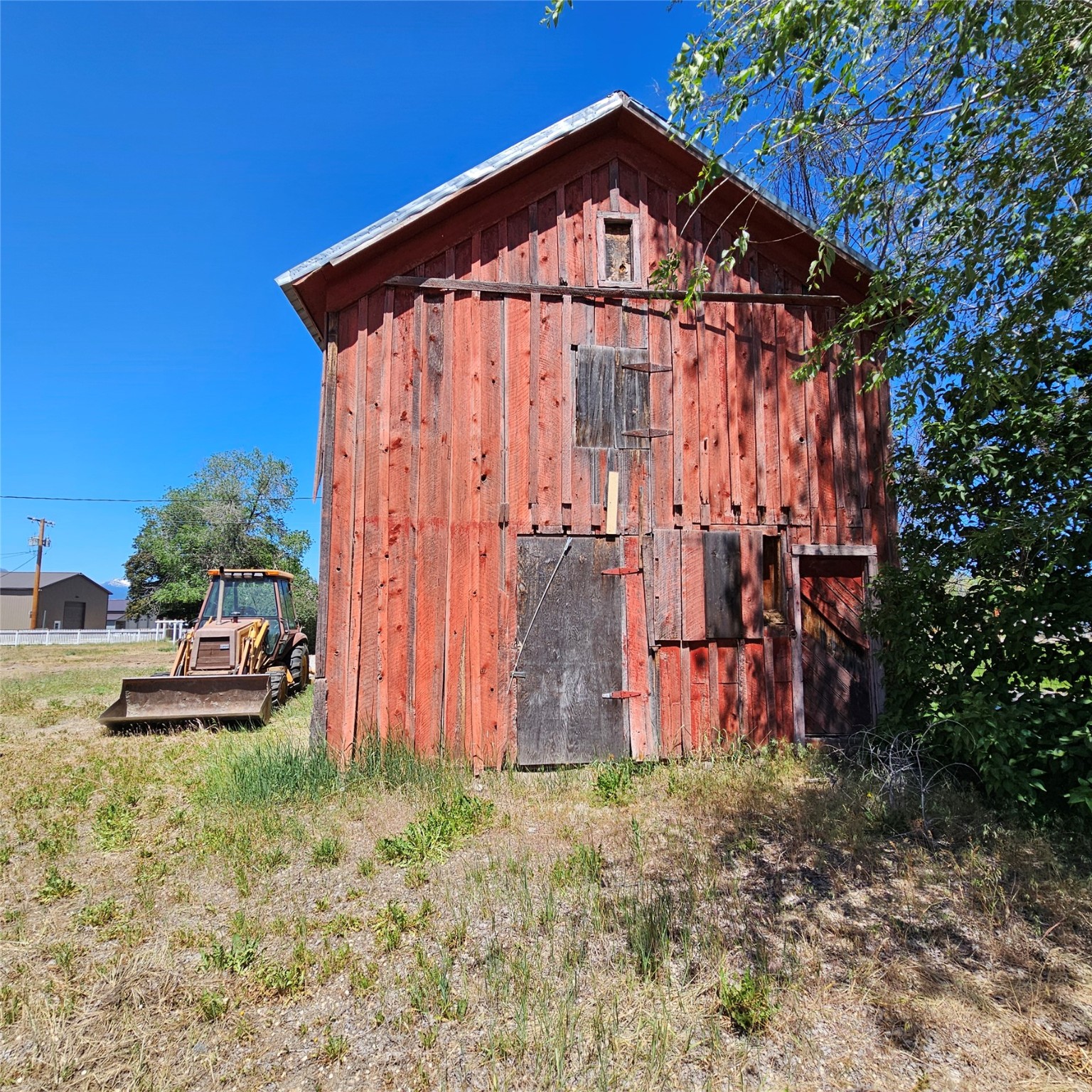 105 Lewis Lane