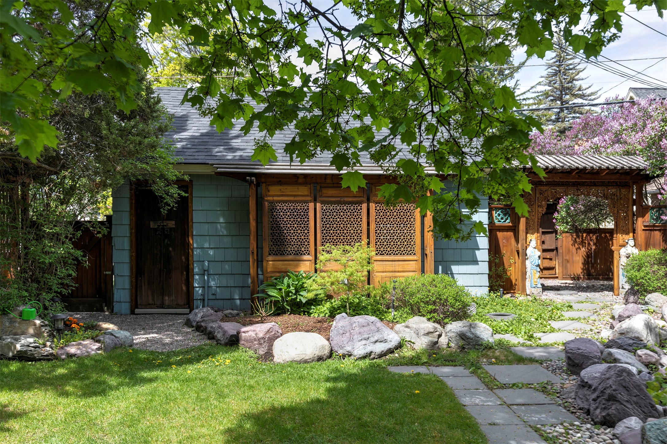 Missoula, Montana 59801, United States, 4 Bedrooms Bedrooms, ,3 BathroomsBathrooms,Residential,Active,127760