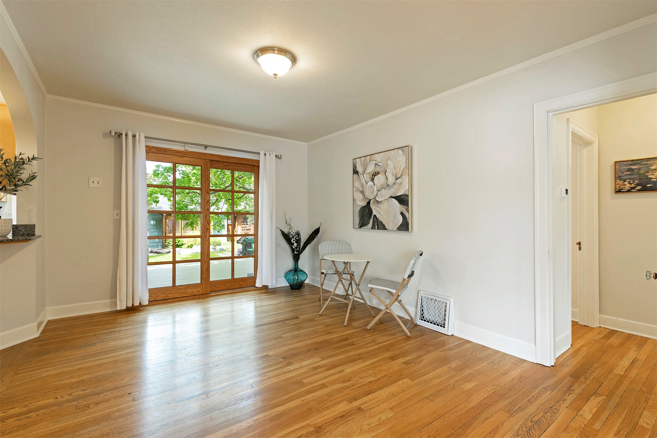 Missoula, Montana 59801, United States, 4 Bedrooms Bedrooms, ,3 BathroomsBathrooms,Residential,Active,127760