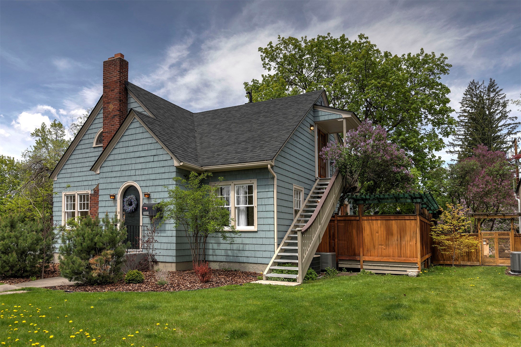 Missoula, Montana 59801, United States, 4 Bedrooms Bedrooms, ,3 BathroomsBathrooms,Residential,Active,127760