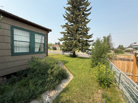 Tiny photo for 305 4th Avenue SE, Cut Bank, MT 59427 (MLS # 30076660)
