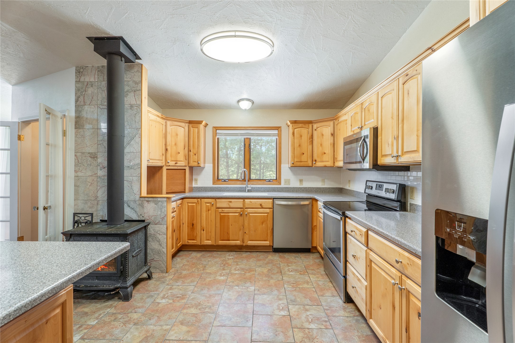 Clancy, Montana 59634, United States, 4 Bedrooms Bedrooms, ,3 BathroomsBathrooms,Residential,Active,182299