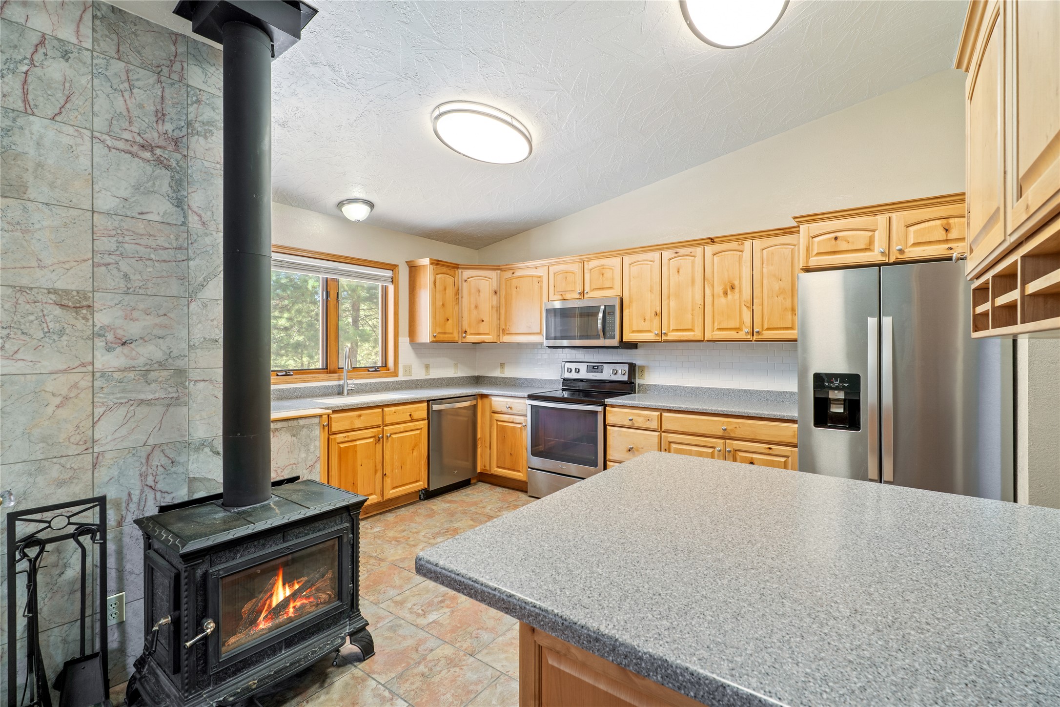 Clancy, Montana 59634, United States, 4 Bedrooms Bedrooms, ,3 BathroomsBathrooms,Residential,Active,182299