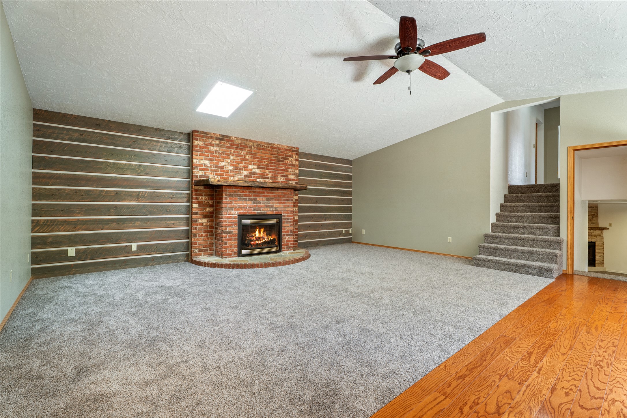 Clancy, Montana 59634, United States, 4 Bedrooms Bedrooms, ,3 BathroomsBathrooms,Residential,Active,182299