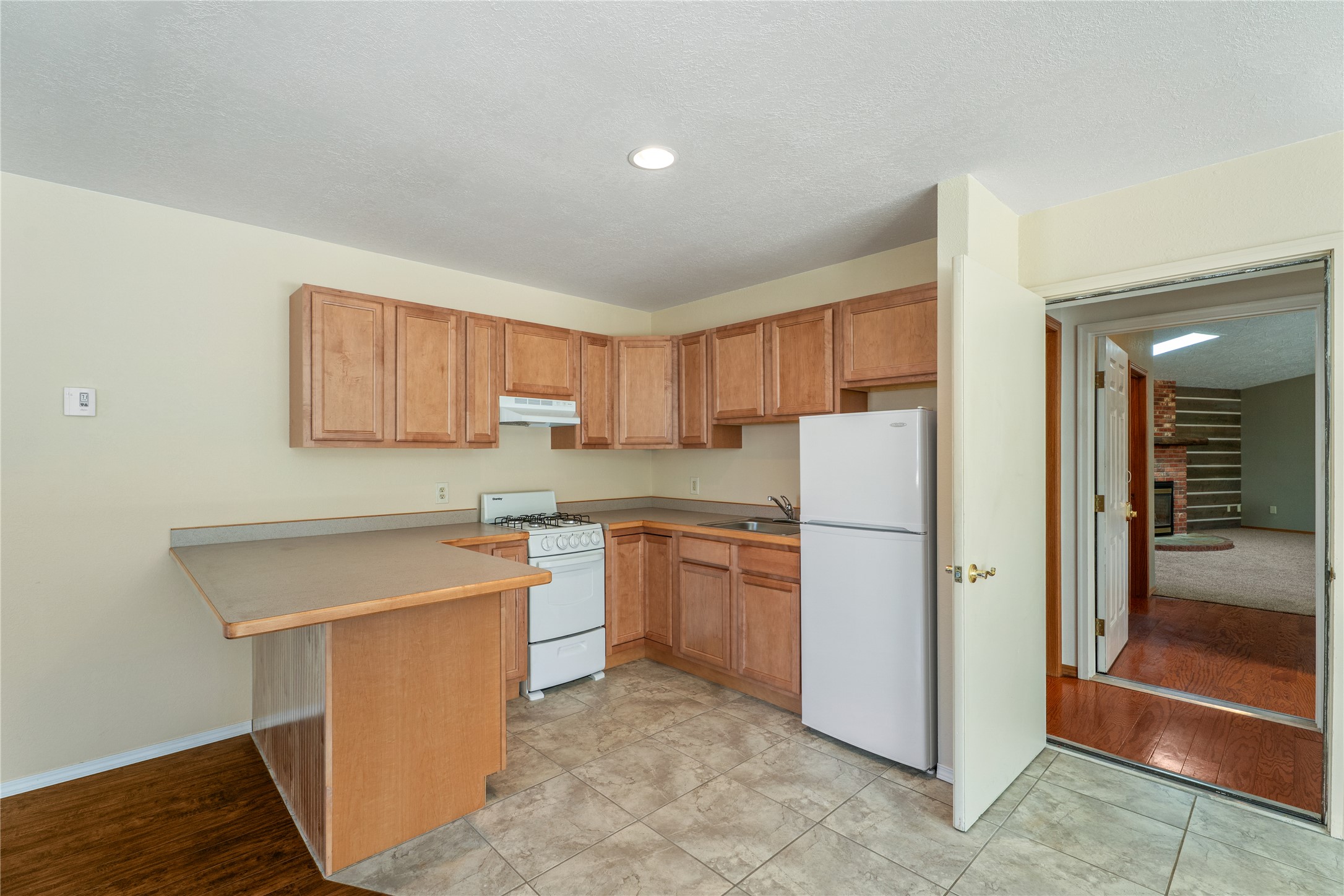 Clancy, Montana 59634, United States, 4 Bedrooms Bedrooms, ,3 BathroomsBathrooms,Residential,Active,182299