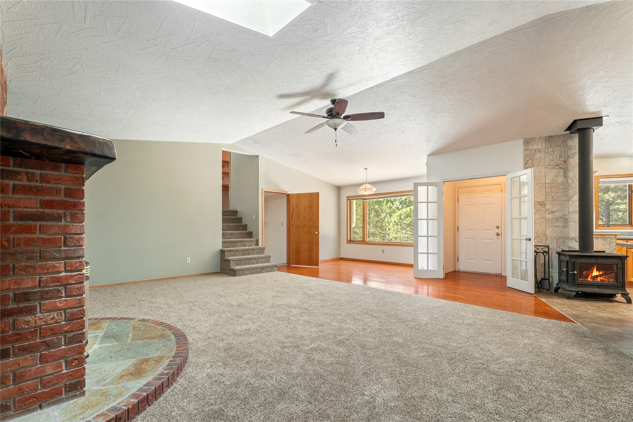 Clancy, Montana 59634, United States, 4 Bedrooms Bedrooms, ,3 BathroomsBathrooms,Residential,Active,182299