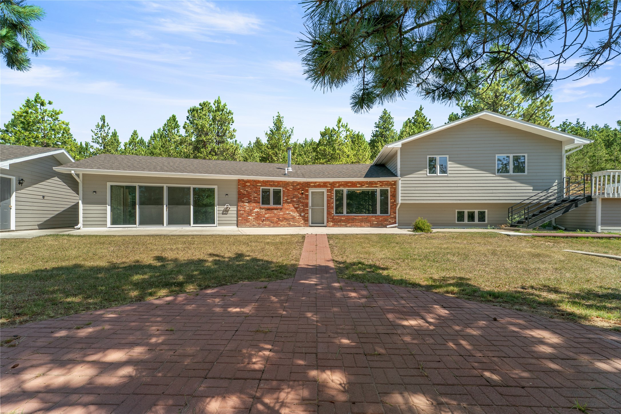 Clancy, Montana 59634, United States, 4 Bedrooms Bedrooms, ,3 BathroomsBathrooms,Residential,Active,182299