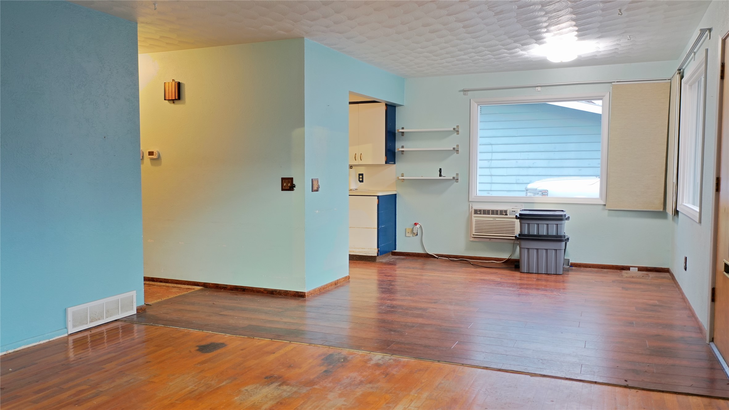 1930 Charlott Avenue