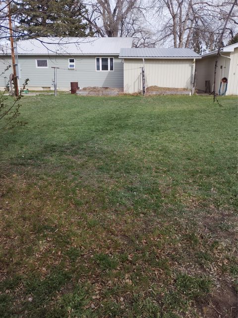 Tiny photo for 190 N Floweree Avenue, Cascade, MT 59421 (MLS # 30068662)