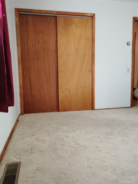 Tiny photo for 190 N Floweree Avenue, Cascade, MT 59421 (MLS # 30068662)