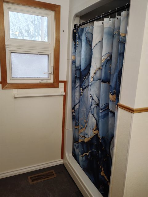 Tiny photo for 190 N Floweree Avenue, Cascade, MT 59421 (MLS # 30068662)