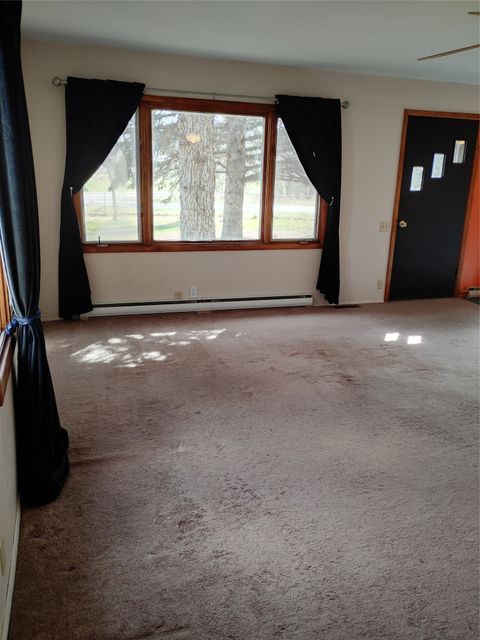 Tiny photo for 190 N Floweree Avenue, Cascade, MT 59421 (MLS # 30068662)