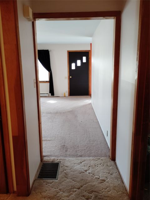 Tiny photo for 190 N Floweree Avenue, Cascade, MT 59421 (MLS # 30068662)