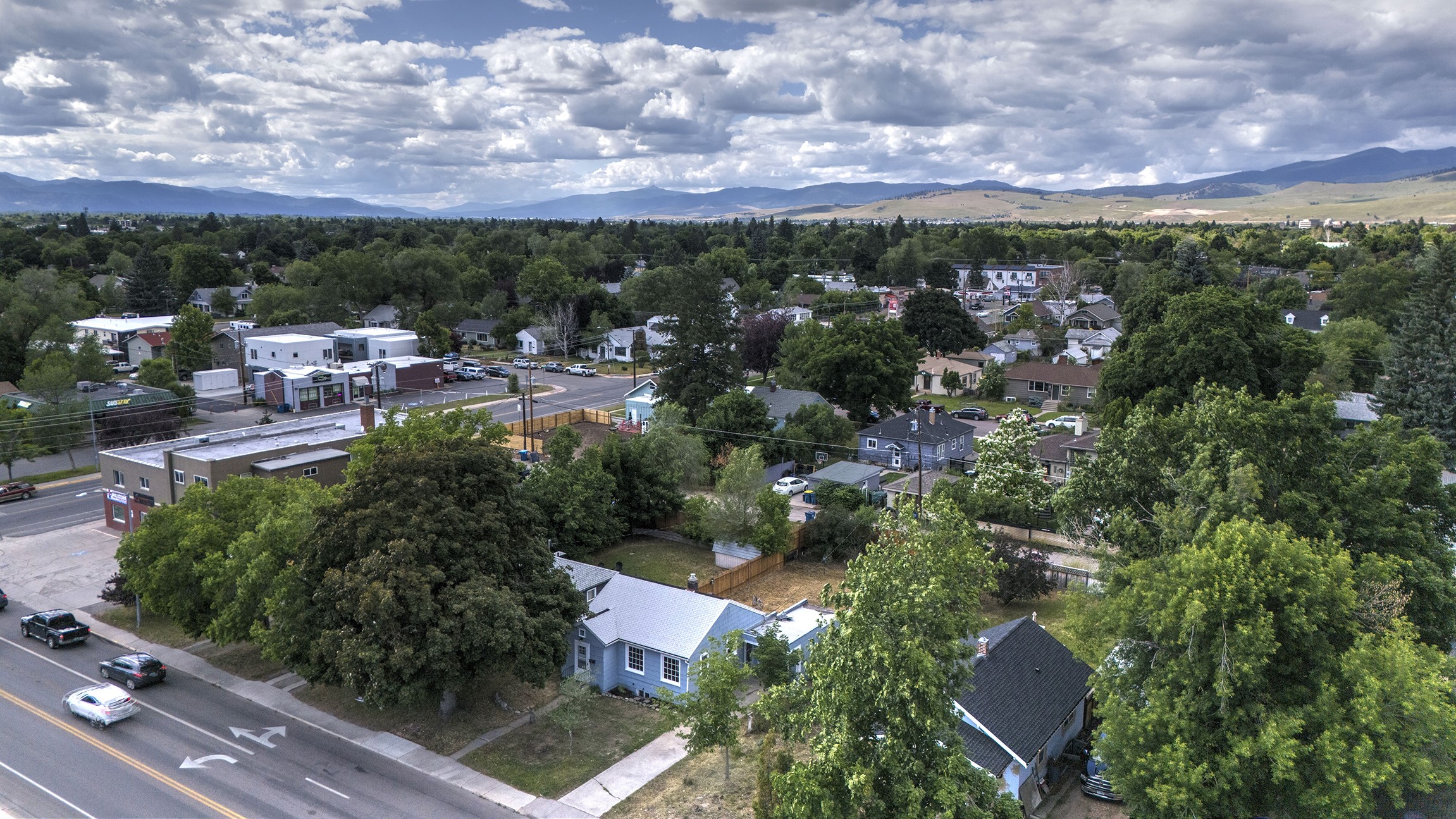 Missoula, Montana 59801, United States, 3 Bedrooms Bedrooms, ,2 BathroomsBathrooms,Residential,Pending,53123