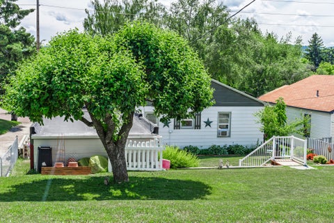 Tiny photo for 429 W Colorado Street, Kalispell, MT 59901 (MLS # 30073435)