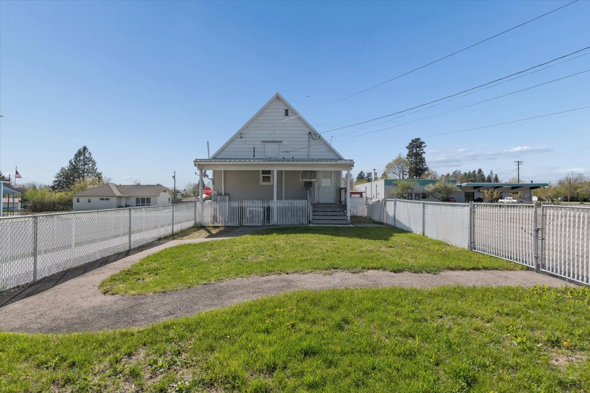135 Nucleus Avenue