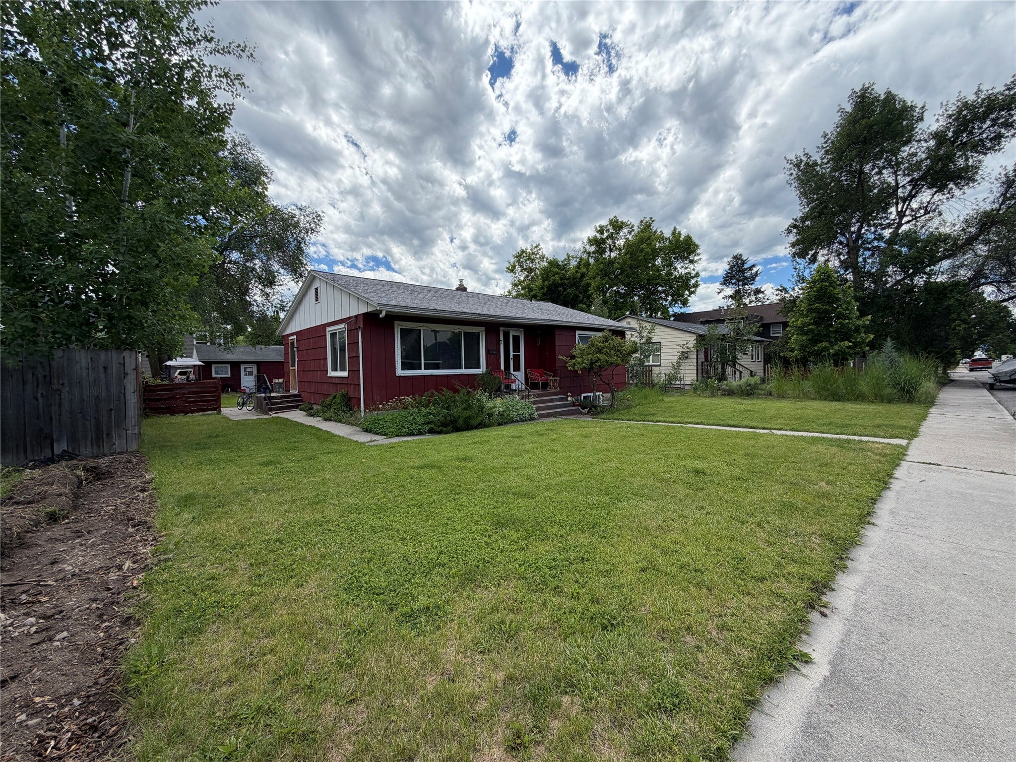 327 Livingston Avenue