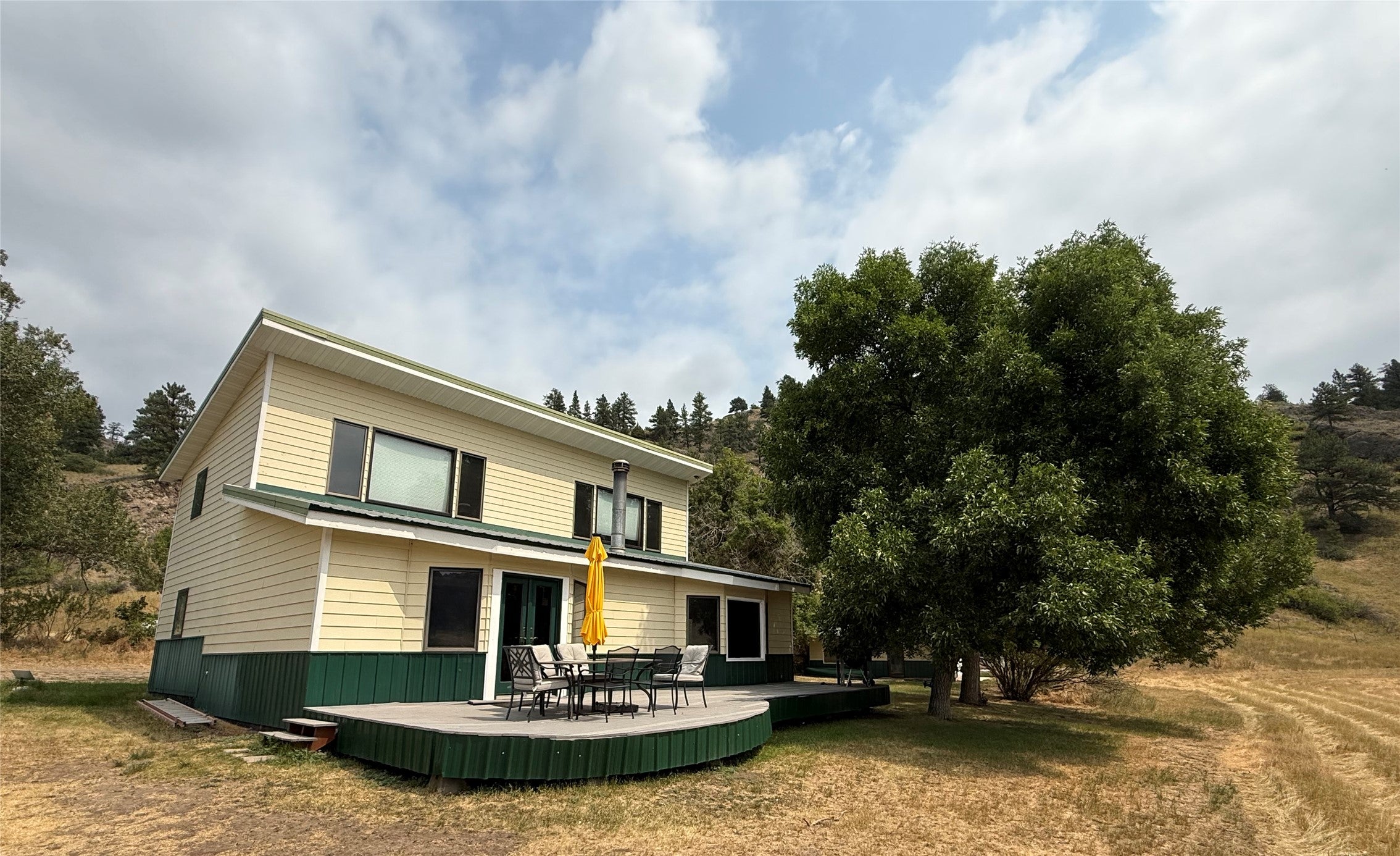 40 Meadow Harbor Lane