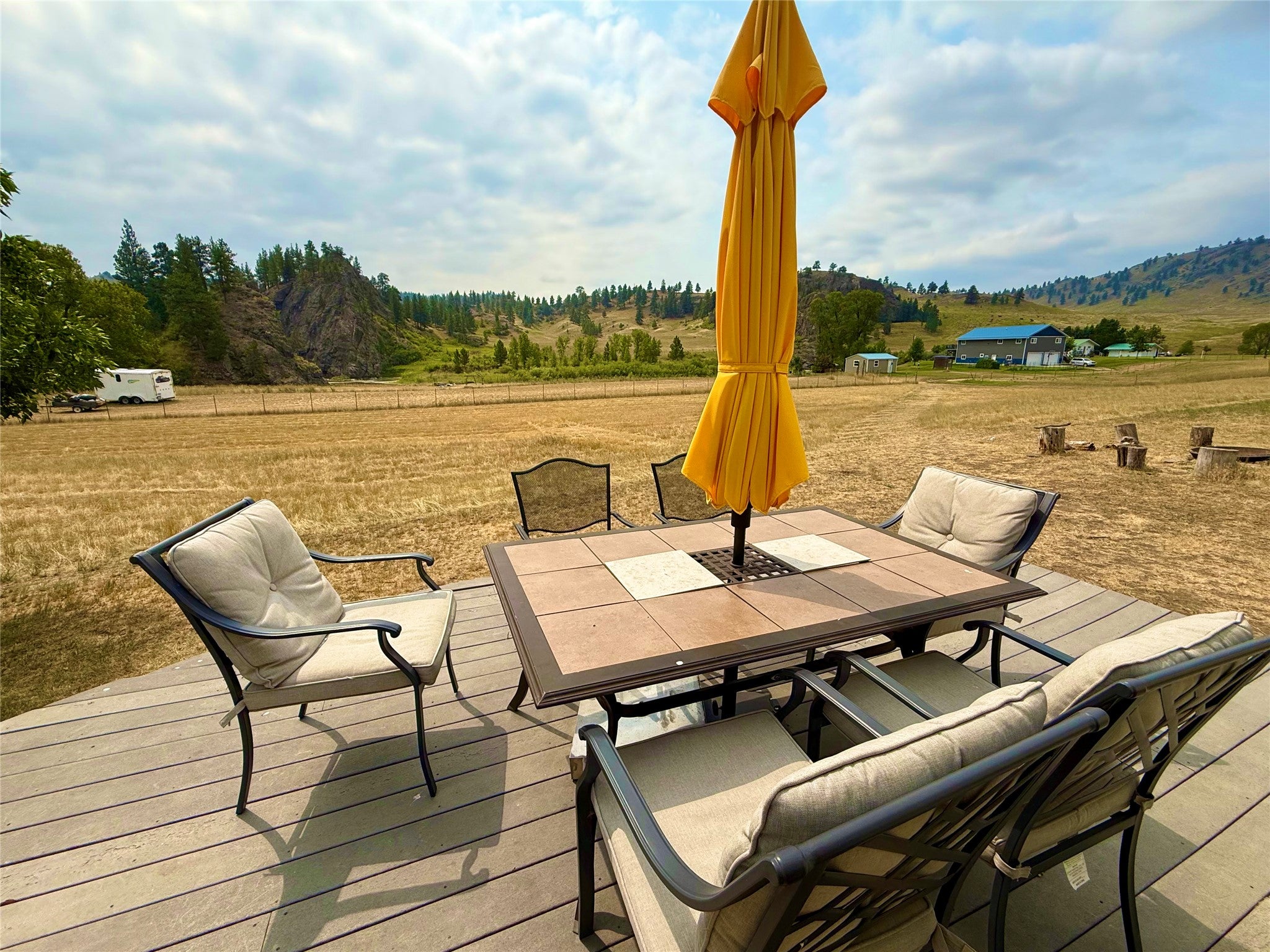 40 Meadow Harbor Lane