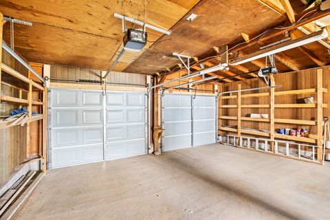 Tiny photo for 1919 Chicago Avenue, Black Eagle, MT 59414 (MLS # 30069561)