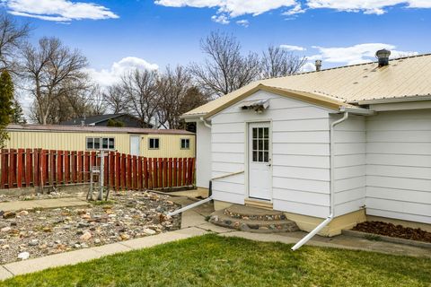 Tiny photo for 1919 Chicago Avenue, Black Eagle, MT 59414 (MLS # 30069561)
