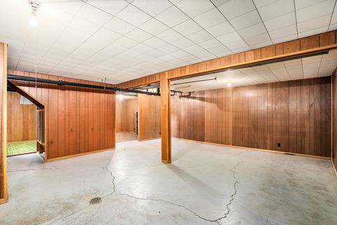Tiny photo for 1919 Chicago Avenue, Black Eagle, MT 59414 (MLS # 30069561)
