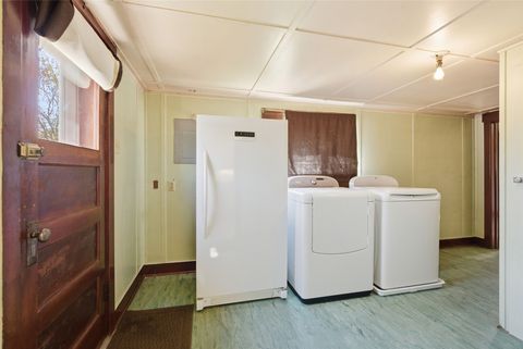 Tiny photo for 513 Toole Avenue, Missoula, MT 59803 (MLS # 30068612)