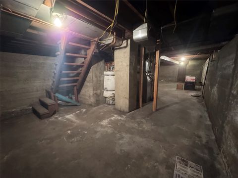 Tiny photo for 513 Toole Avenue, Missoula, MT 59803 (MLS # 30068612)