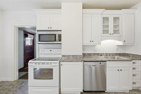 Tiny photo for 513 Toole Avenue, Missoula, MT 59803 (MLS # 30068612)