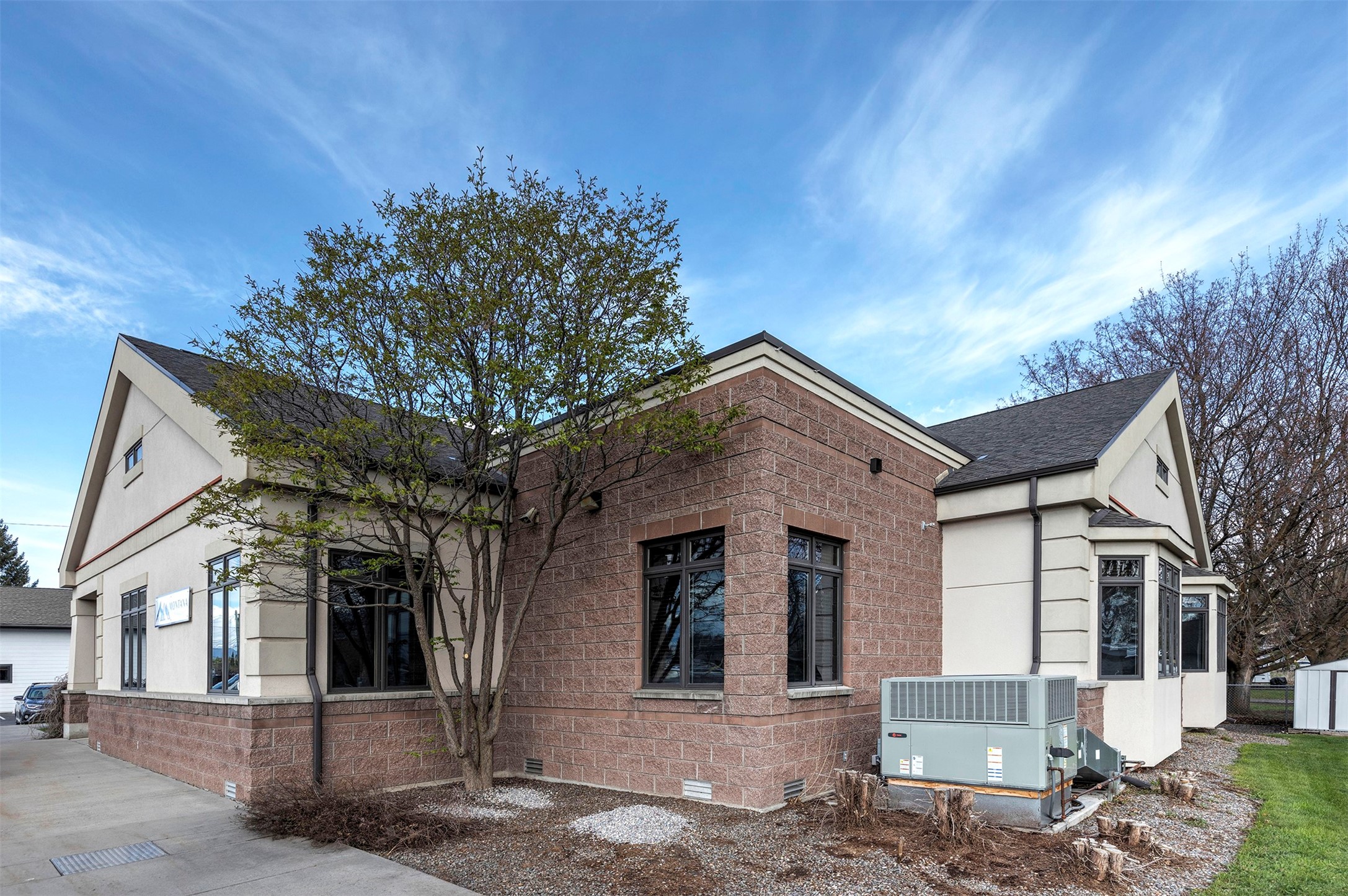 1800 S Reserve Street