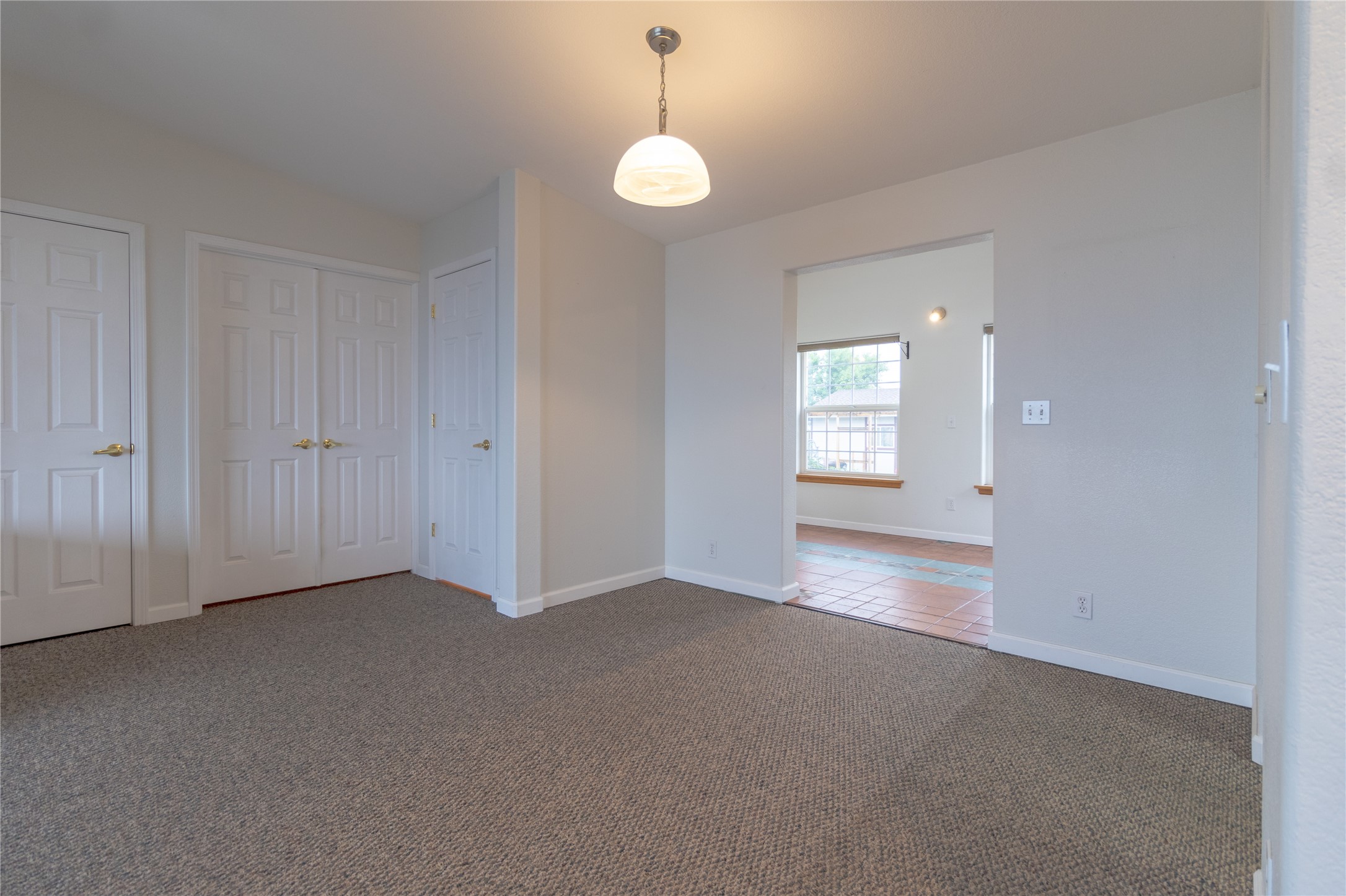 Polson, Montana 59860, United States, 4 Bedrooms Bedrooms, ,3 BathroomsBathrooms,Residential,Pending,49229