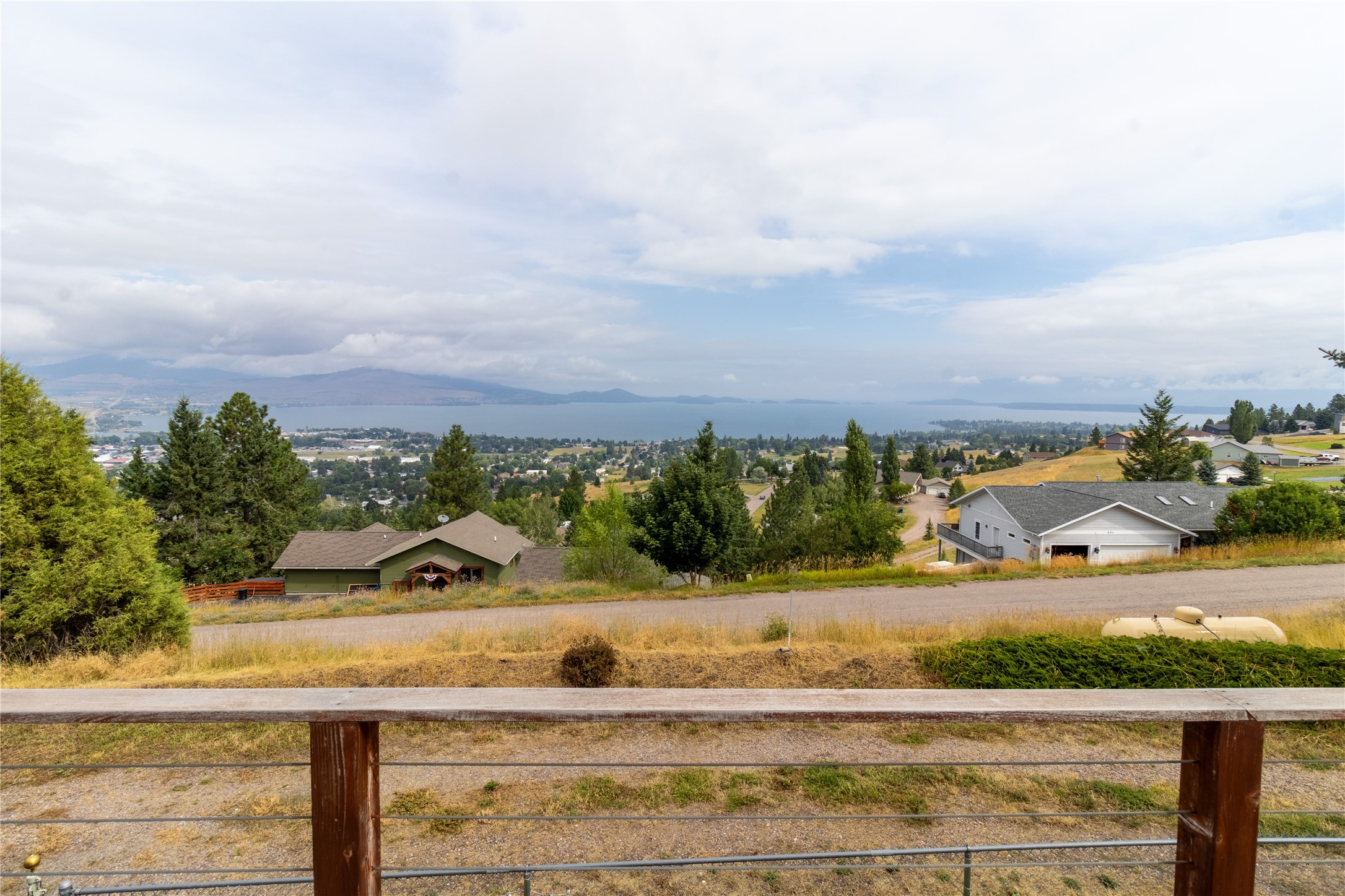 Polson, Montana 59860, United States, 4 Bedrooms Bedrooms, ,3 BathroomsBathrooms,Residential,Pending,49229