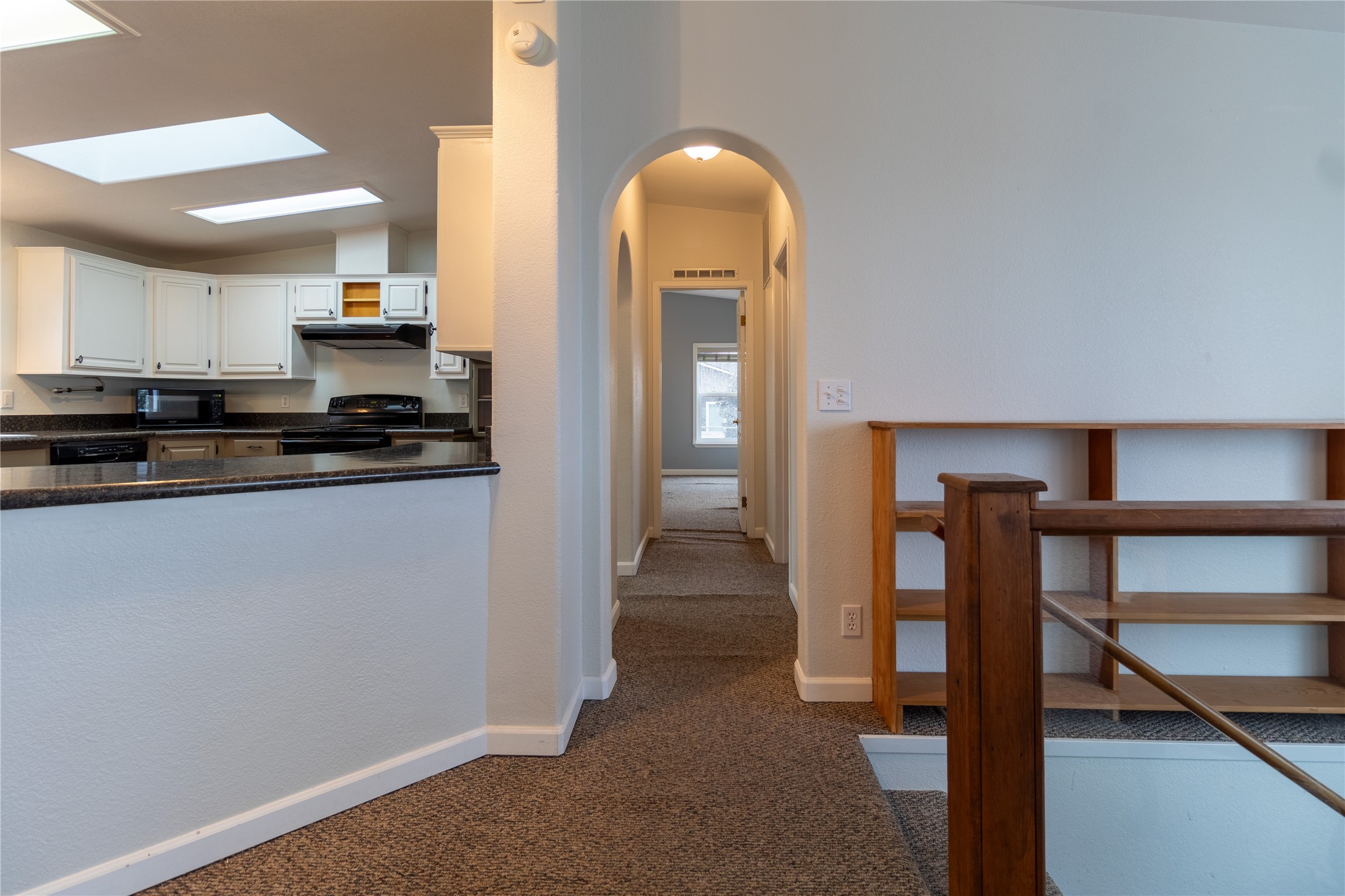 Polson, Montana 59860, United States, 4 Bedrooms Bedrooms, ,3 BathroomsBathrooms,Residential,Pending,49229