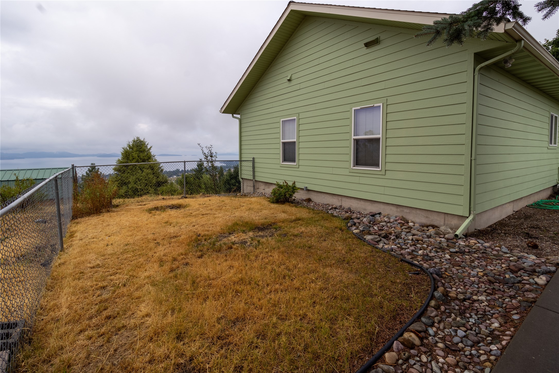 Polson, Montana 59860, United States, 4 Bedrooms Bedrooms, ,3 BathroomsBathrooms,Residential,Pending,49229