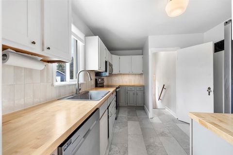Tiny photo for 1023 S Dakota Street, Butte, MT 59701 (MLS # 30072186)
