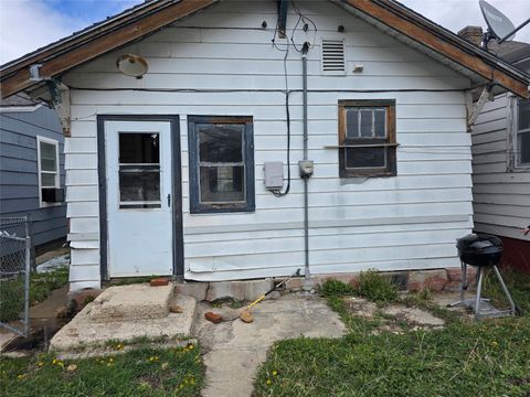 Tiny photo for 1111 E Commercial Avenue, Anaconda, MT 59711 (MLS # 30069586)