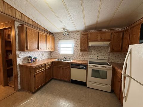 Tiny photo for 10011 Gateway Road #10, Lolo, MT 59847 (MLS # 30069679)